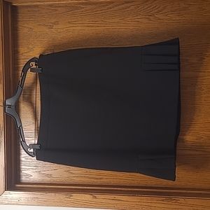 New Tahari Black Skirt